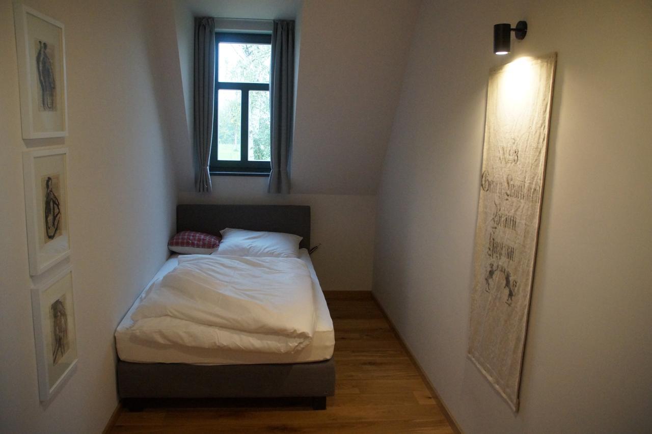 Hotel Dorfmuehle Lehrberg 部屋 写真